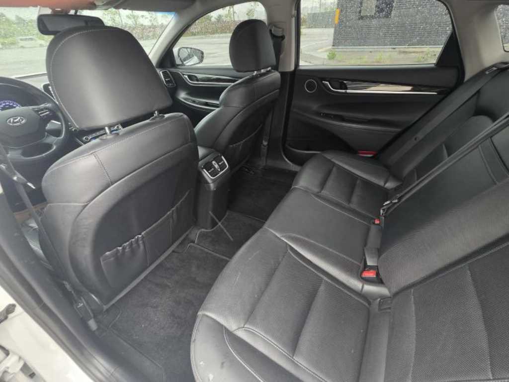 HYUNDAI Grandeur 2019 - Importación desde Corea - HF Imports Iquique - Foto 15