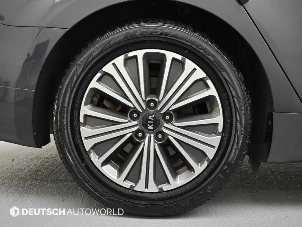 KIA K7 - Vista 5