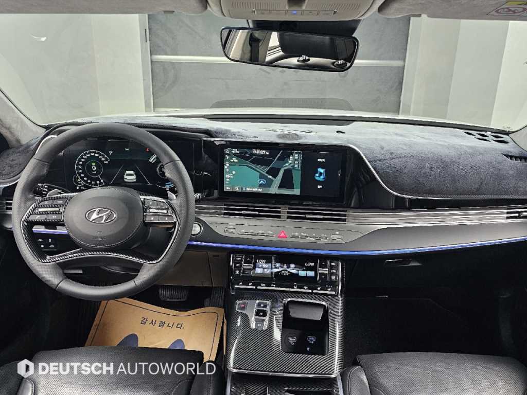 HYUNDAI Grandeur - Vista 7