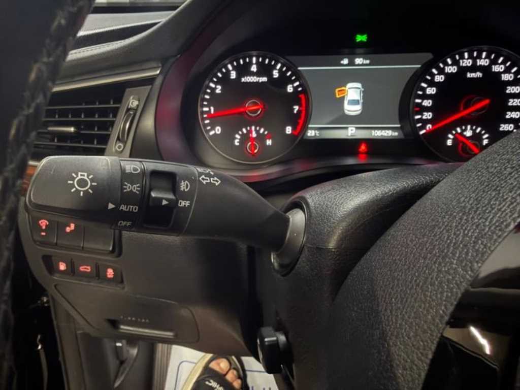 KIA K7 2017 Negro - Importación desde Corea - HF Imports Iquique - Foto 14
