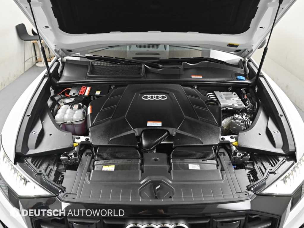 Audi Q8 - Vista 6