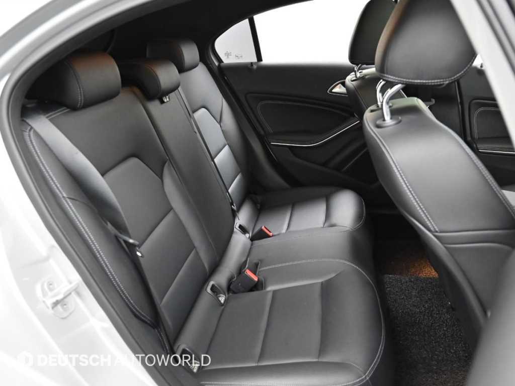 Mercedes Benz A Class - Vista 12