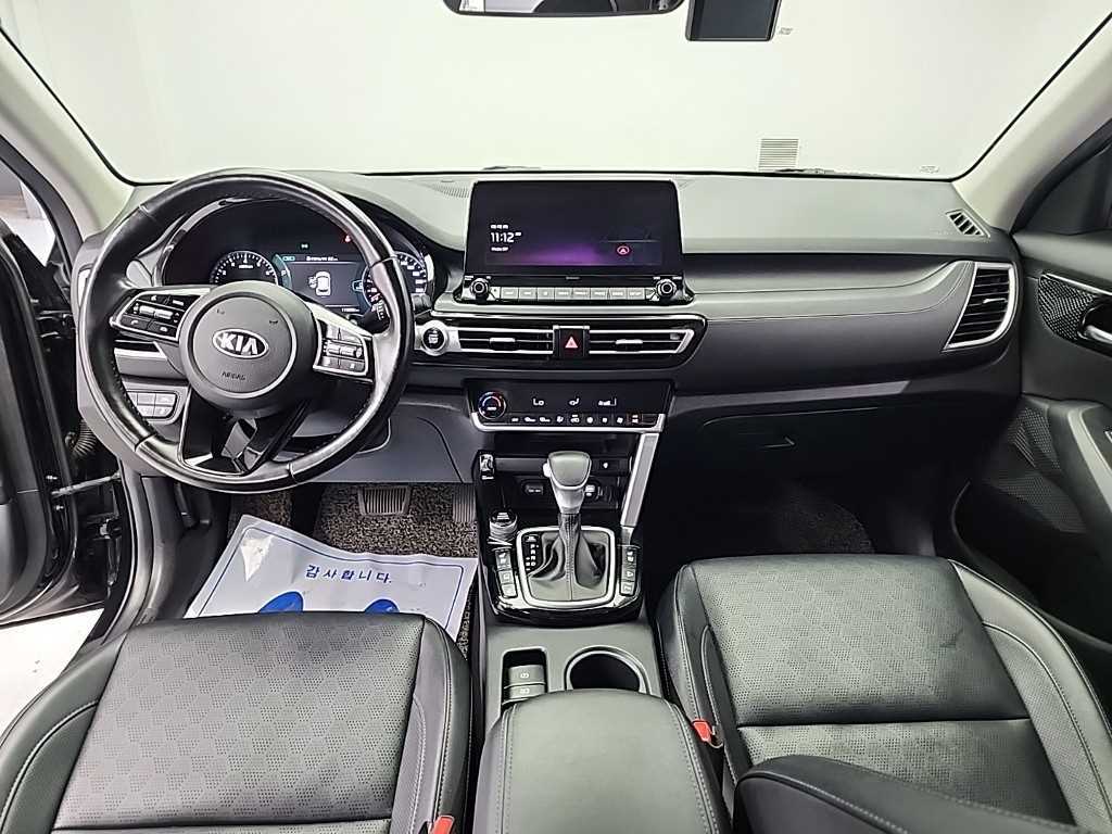 KIA Seltos - Vista 7