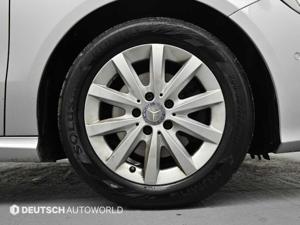 Mercedes Benz A Class - Vista 5