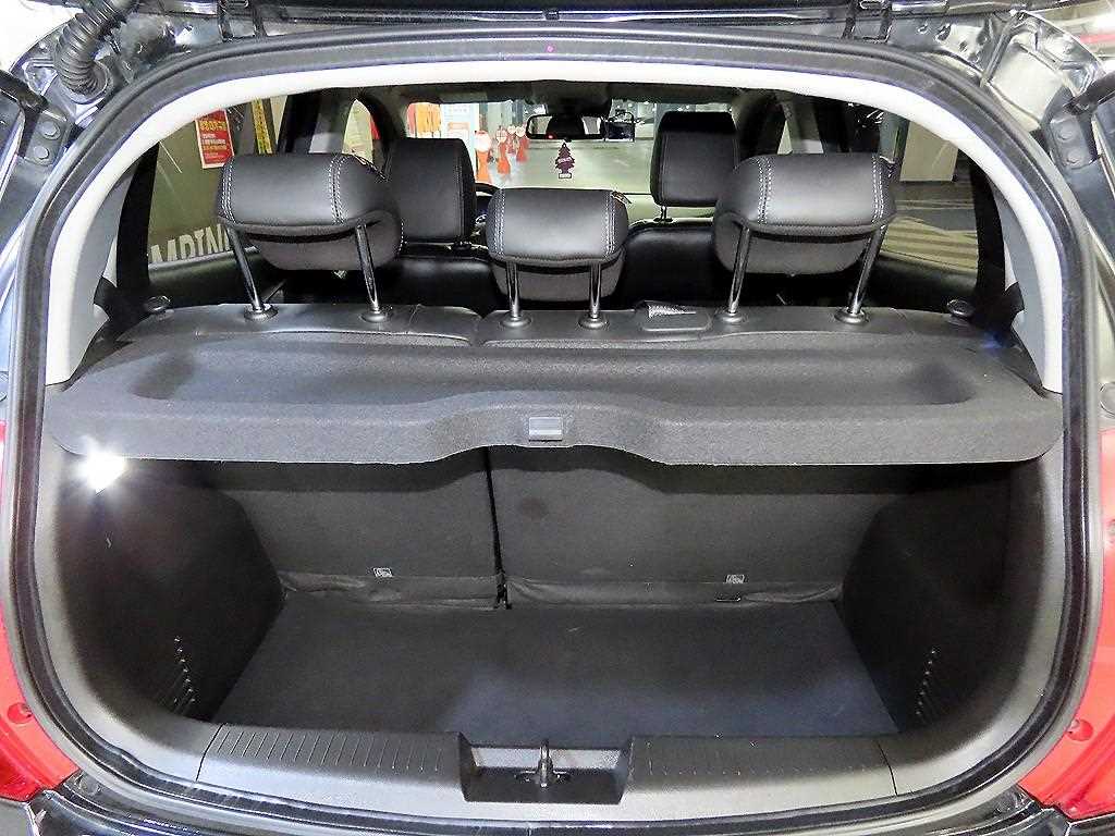 Chevrolet Spark 2017 Negro - Importación desde Corea - HF Imports Iquique - Foto 17