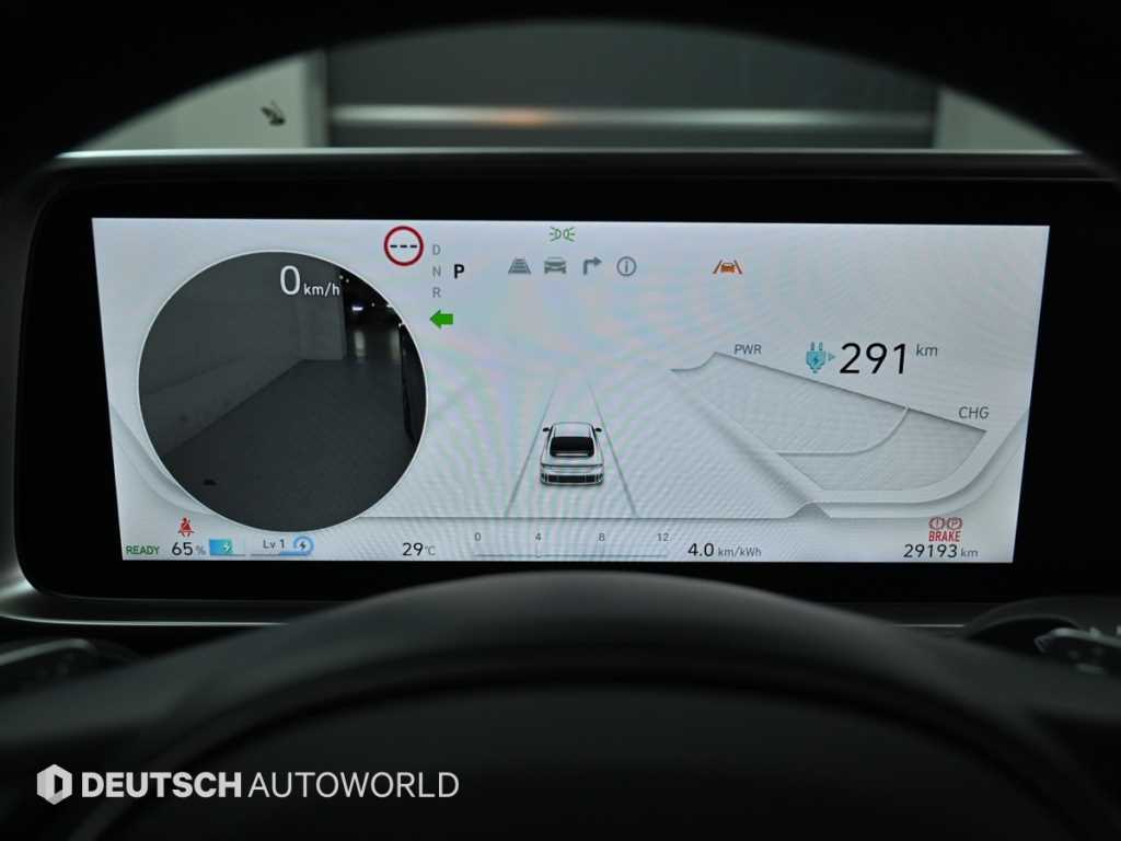 HYUNDAI Ioniq 6 - Vista 8