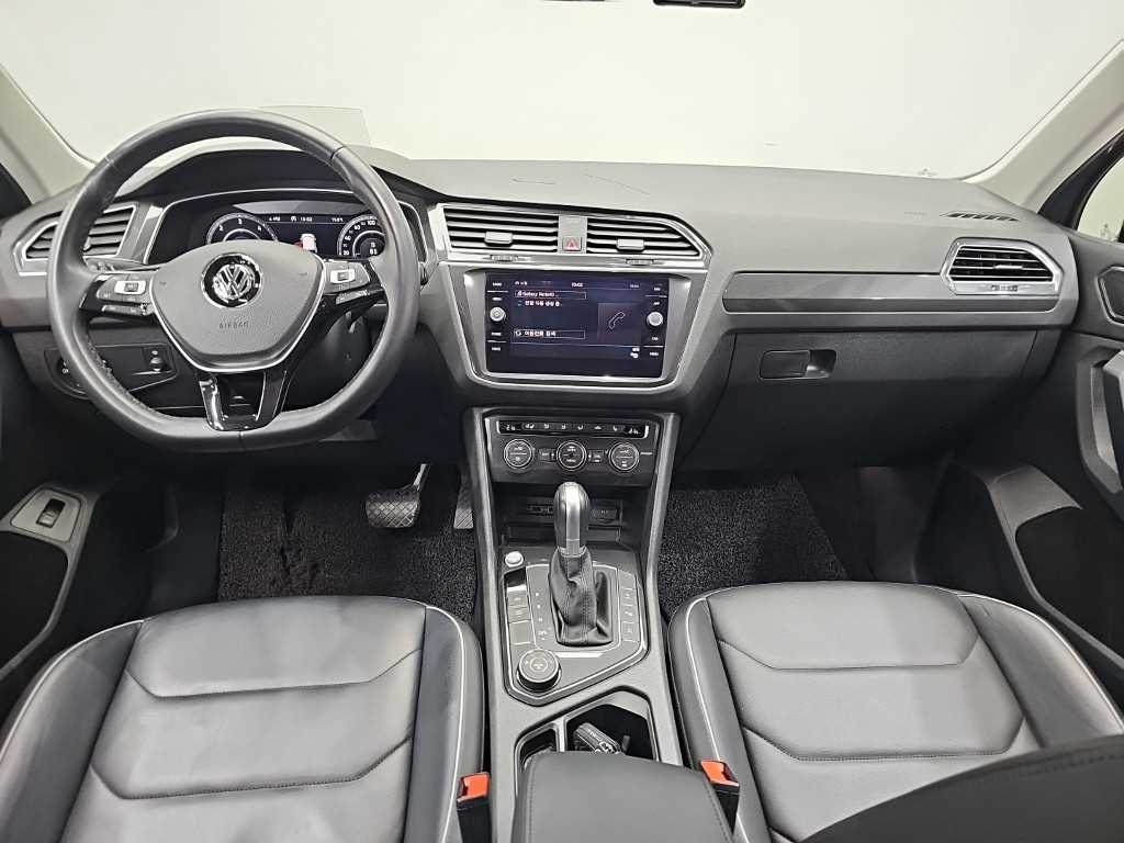 Volkswagen Tiguan - Vista 7