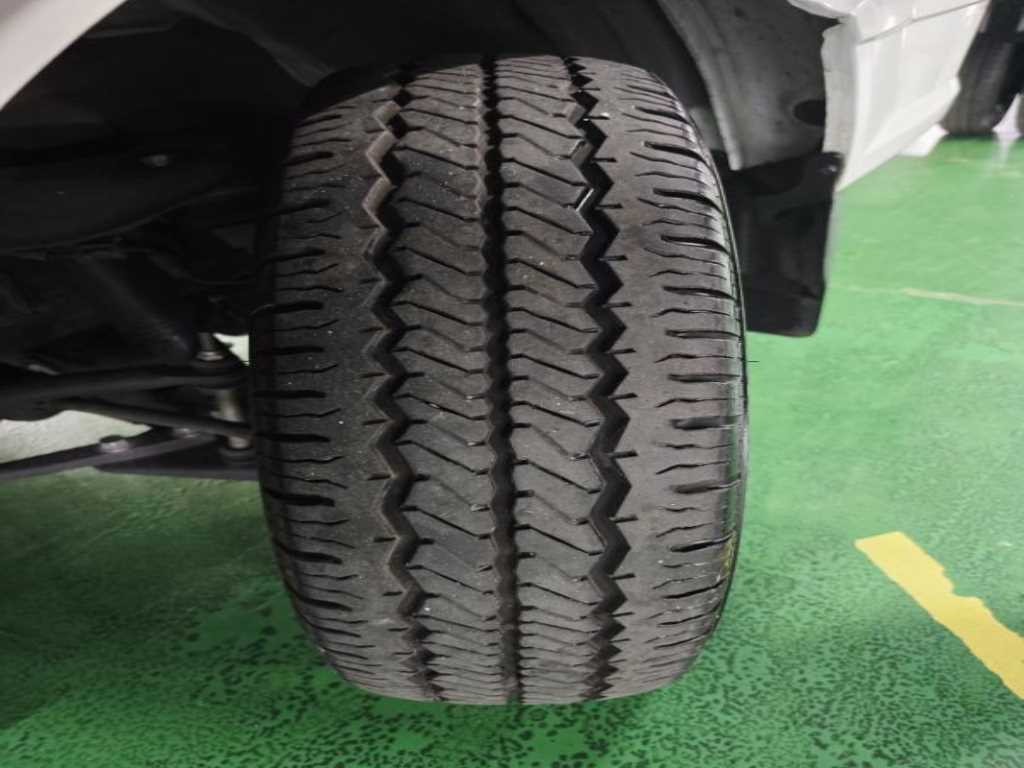 Small Truck Top_Frozen Top 2024 Blanco - Importación desde Corea - HF Imports Iquique - Foto 20