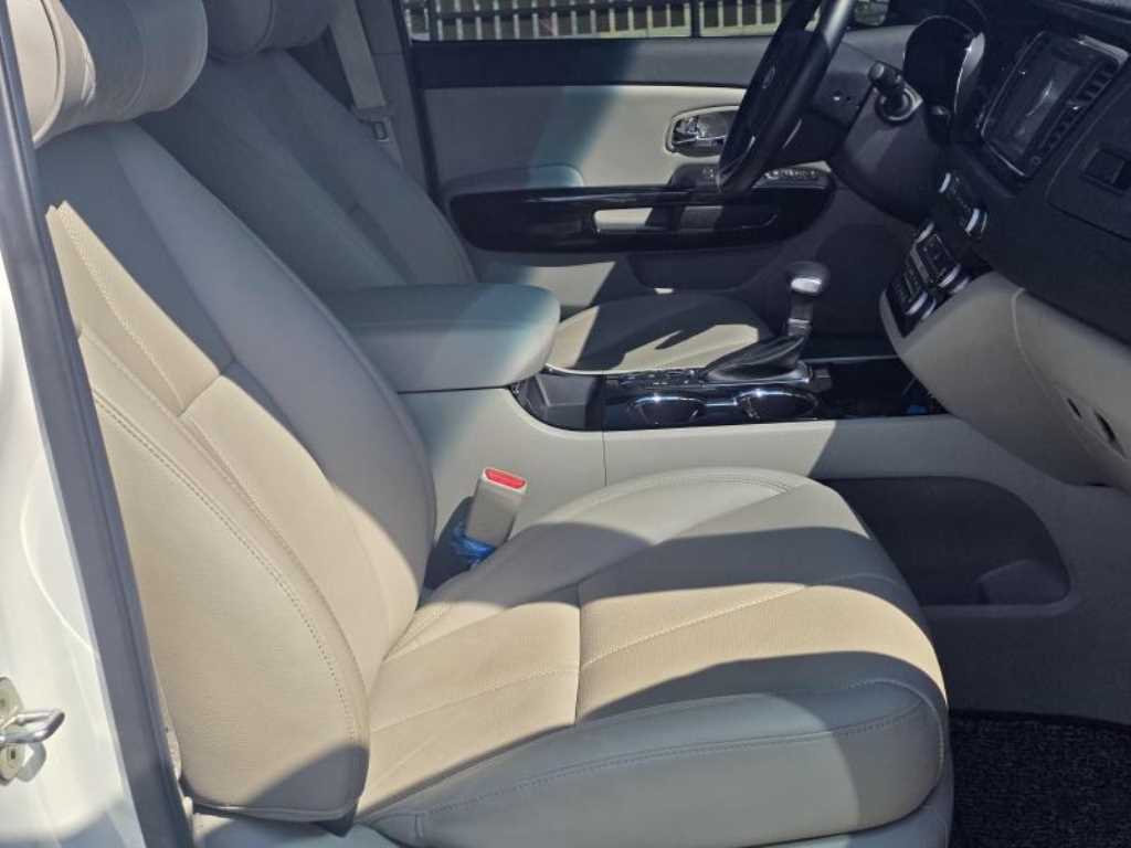 KIA Carnival 2019 - Importación desde Corea - HF Imports Iquique - Foto 20
