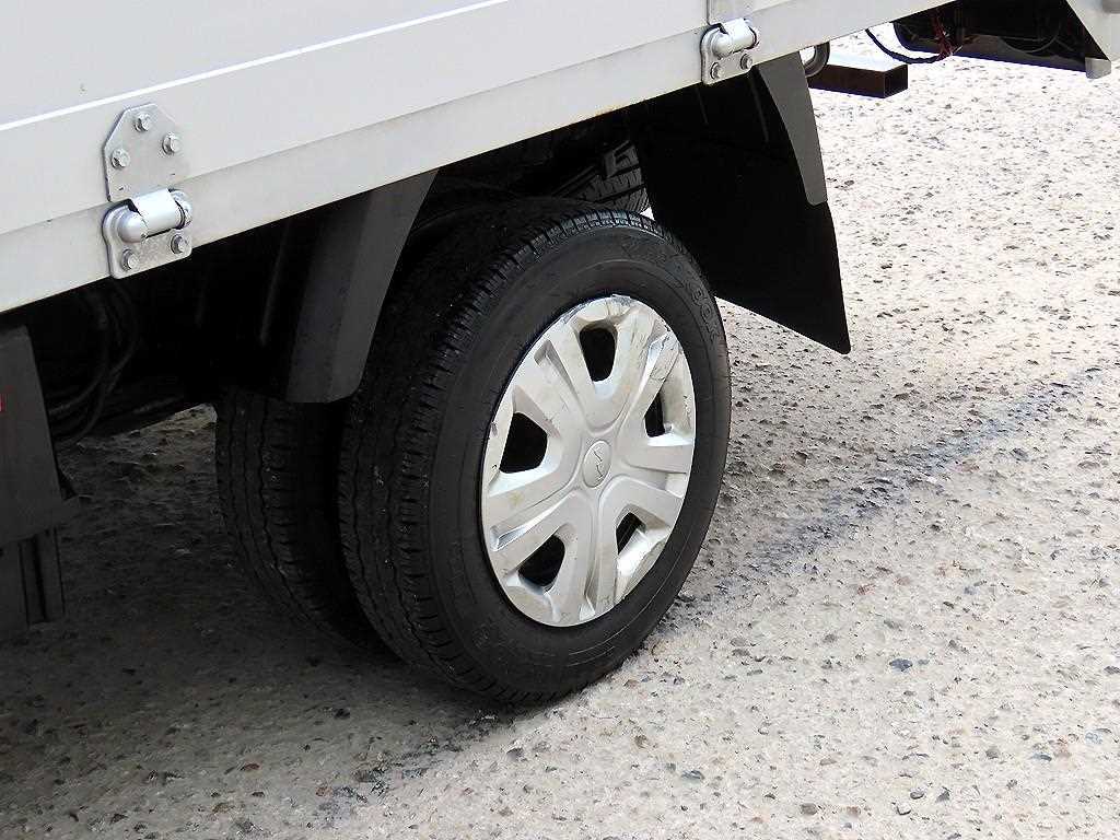 Small Truck Top_Wingbody 2022 Blanco - Importación desde Corea - HF Imports Iquique - Foto 20