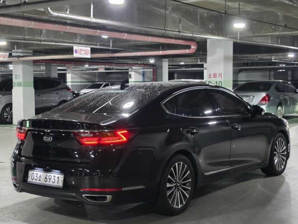 KIA K7 - Vista 4