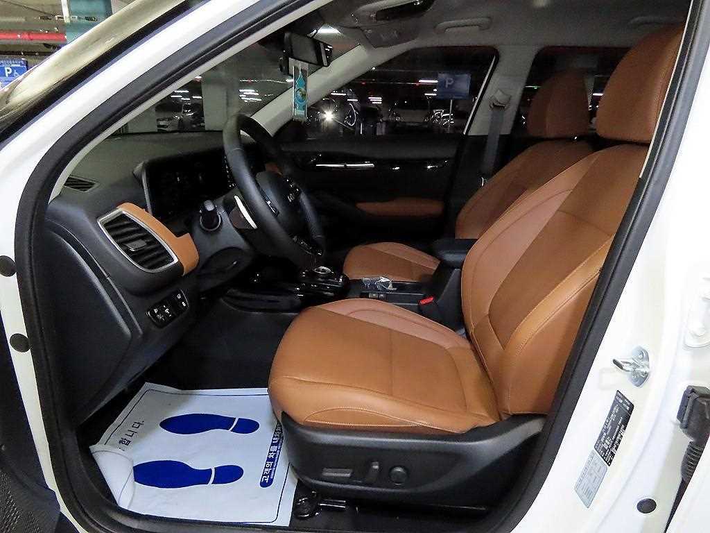 KIA Seltos - Vista 6