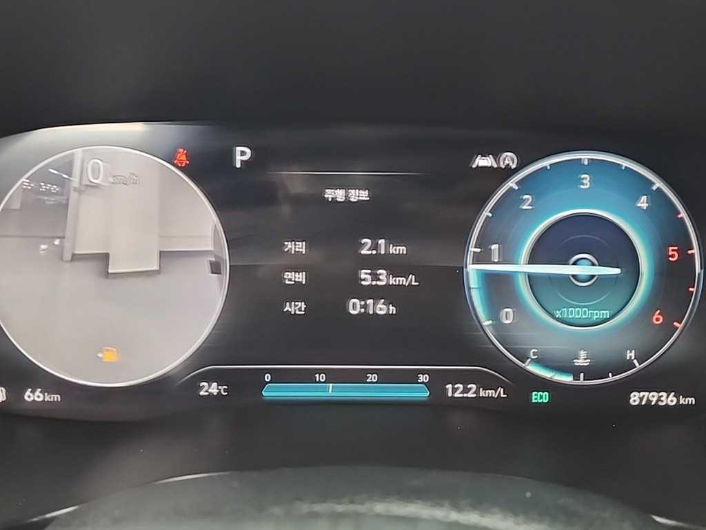 HYUNDAI Santa Fe - Vista 6