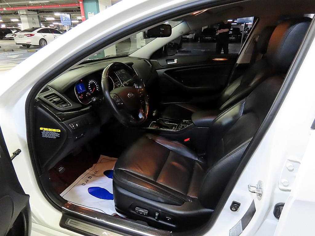 KIA K7 - Vista 6