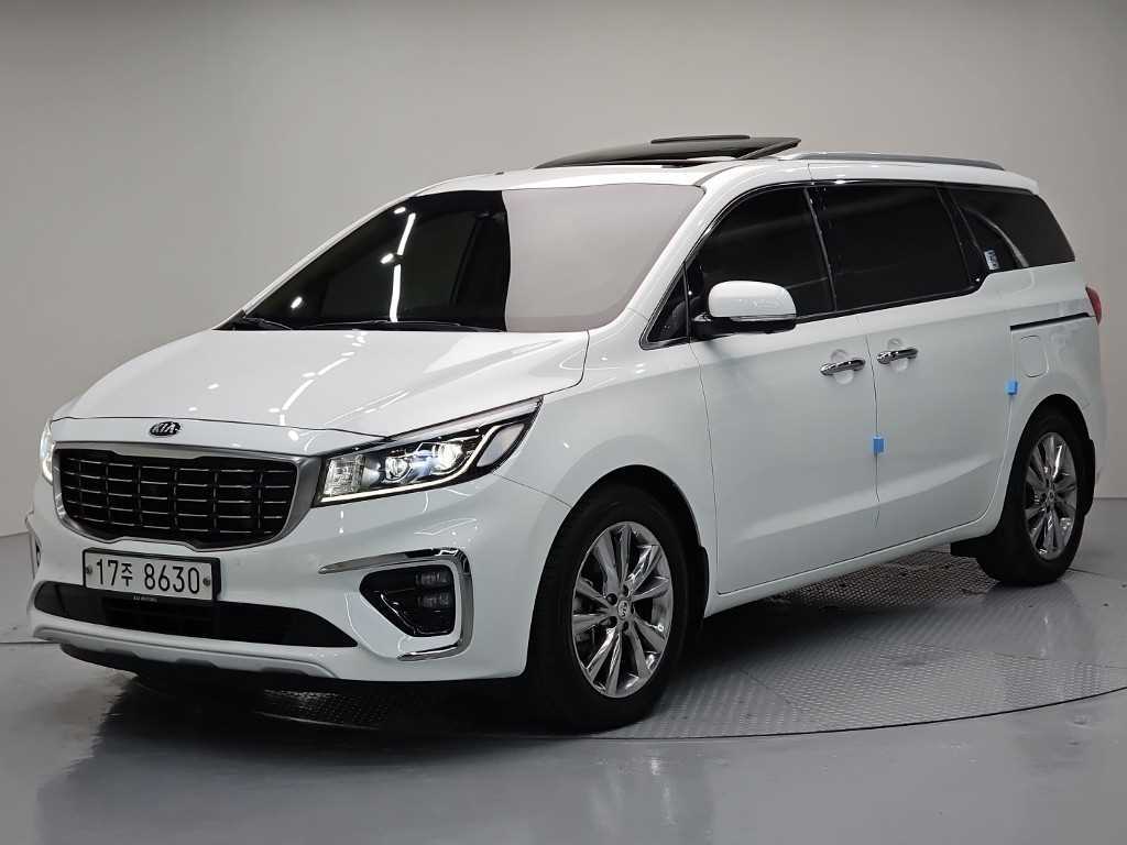 KIA Carnival - Vista 2