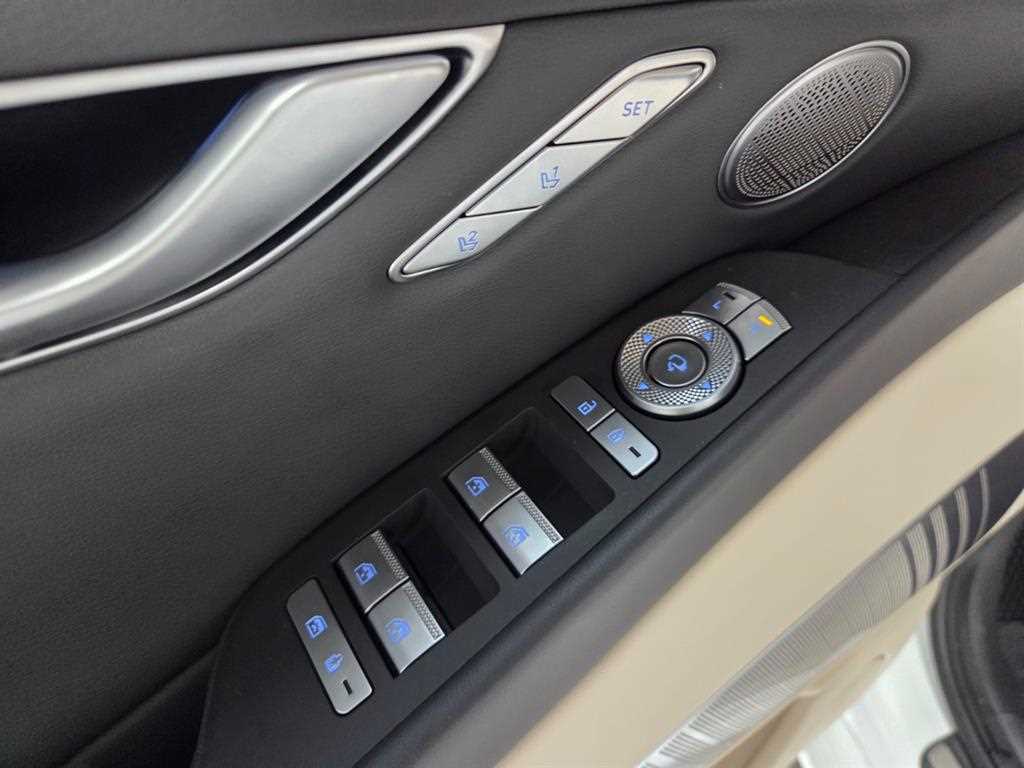 Genesis G80 - Vista 10
