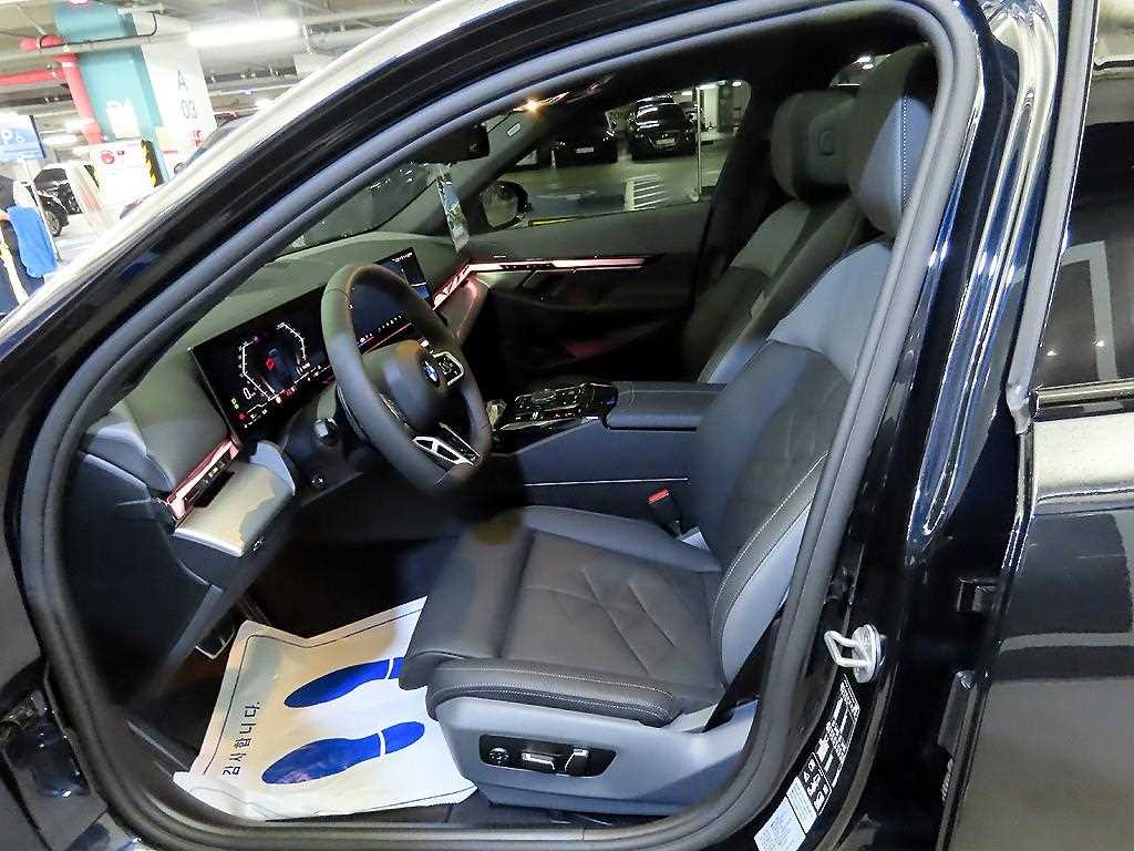 BMW 5 Series - Vista 6