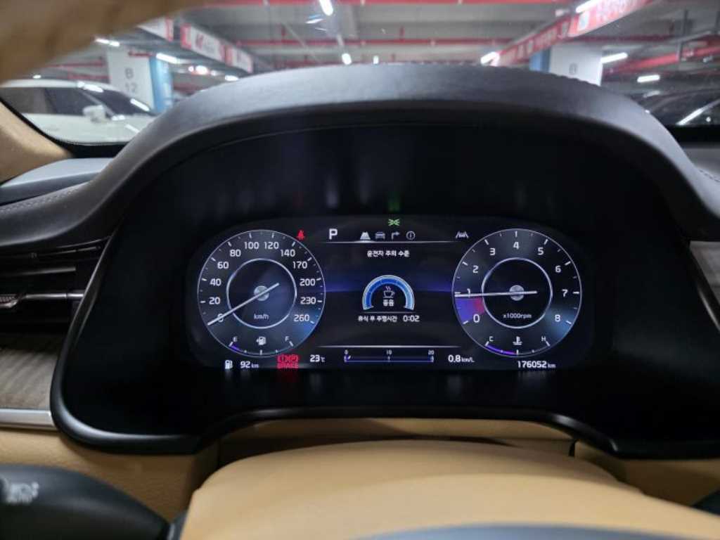 KIA K9 - Vista 12