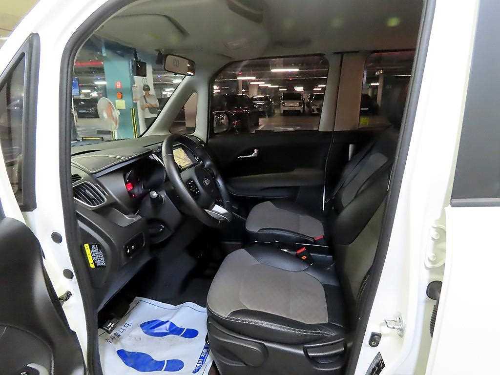 KIA Ray - Vista 6