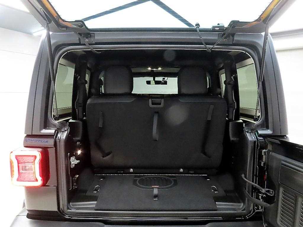 Jeep Wrangler 2023 Negro - Importación desde Corea - HF Imports Iquique - Foto 17