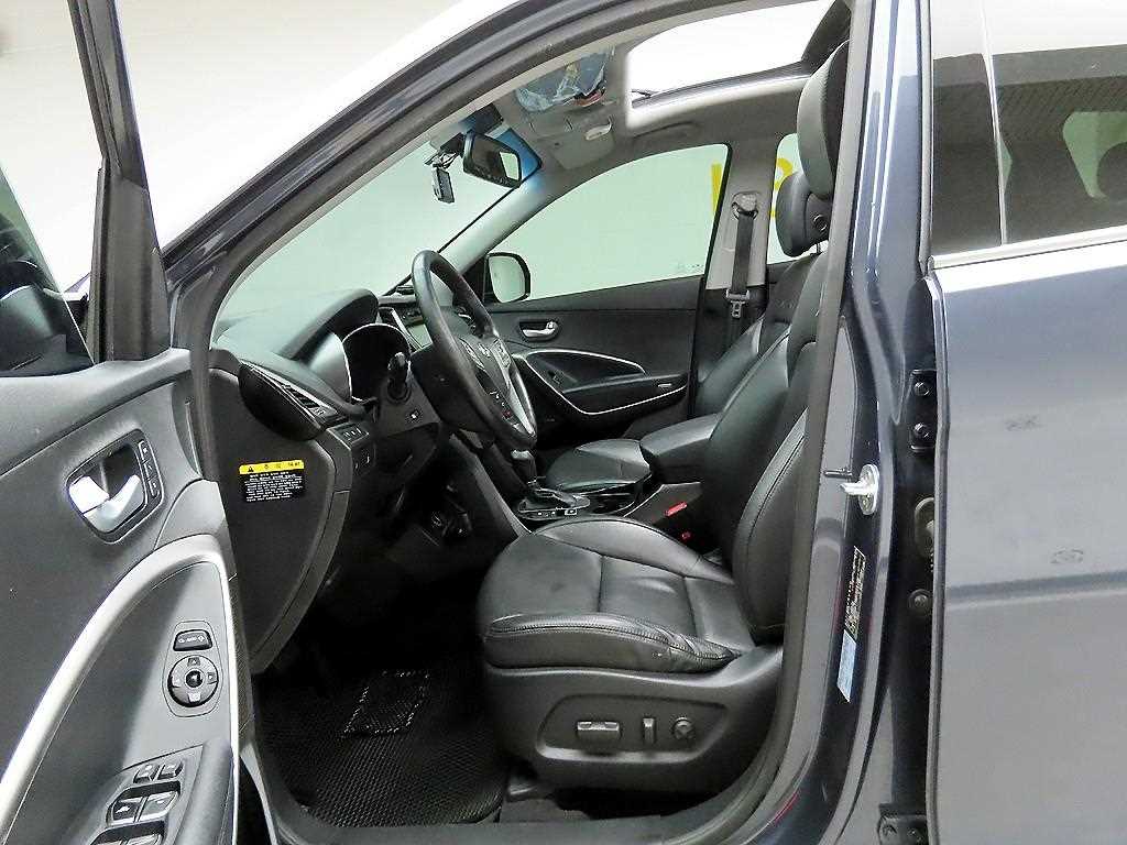 HYUNDAI Maxcruz - Vista 12