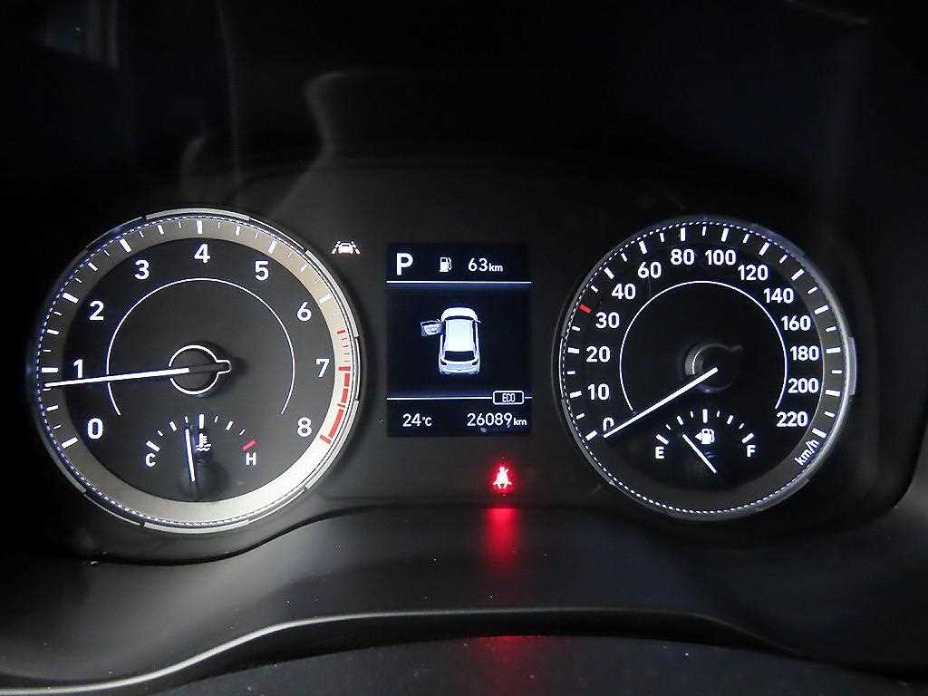 HYUNDAI Venue - Vista 8