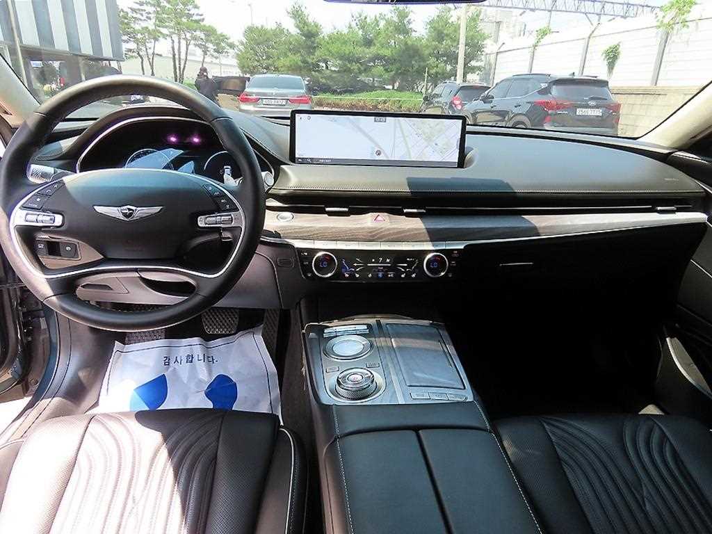 Genesis G80 - Vista 7