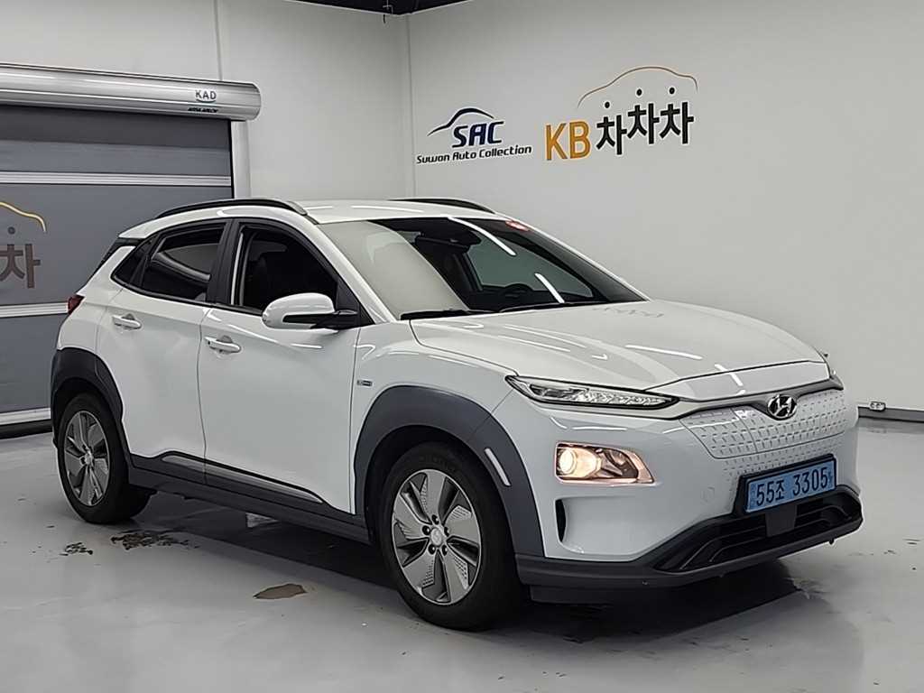 HYUNDAI Kona - Vista 4