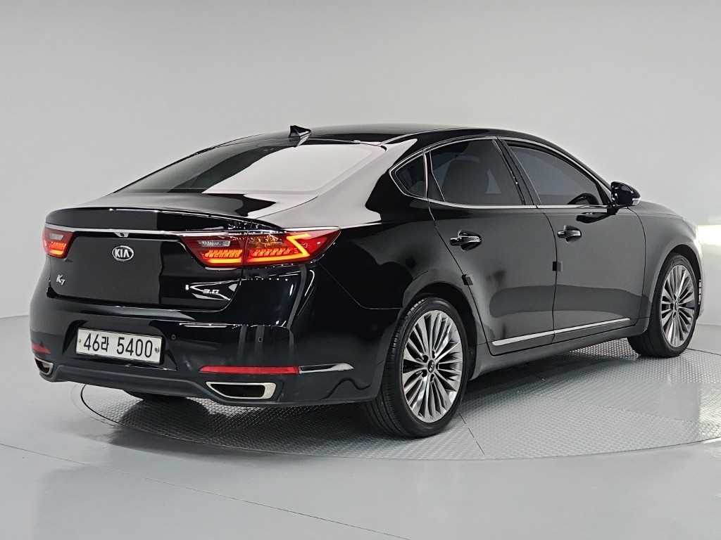 KIA K7 - Vista 4