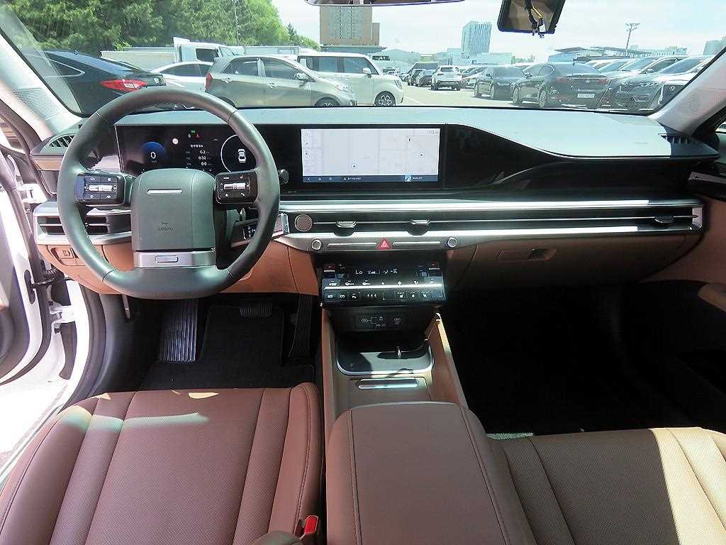 HYUNDAI Grandeur - Vista 7