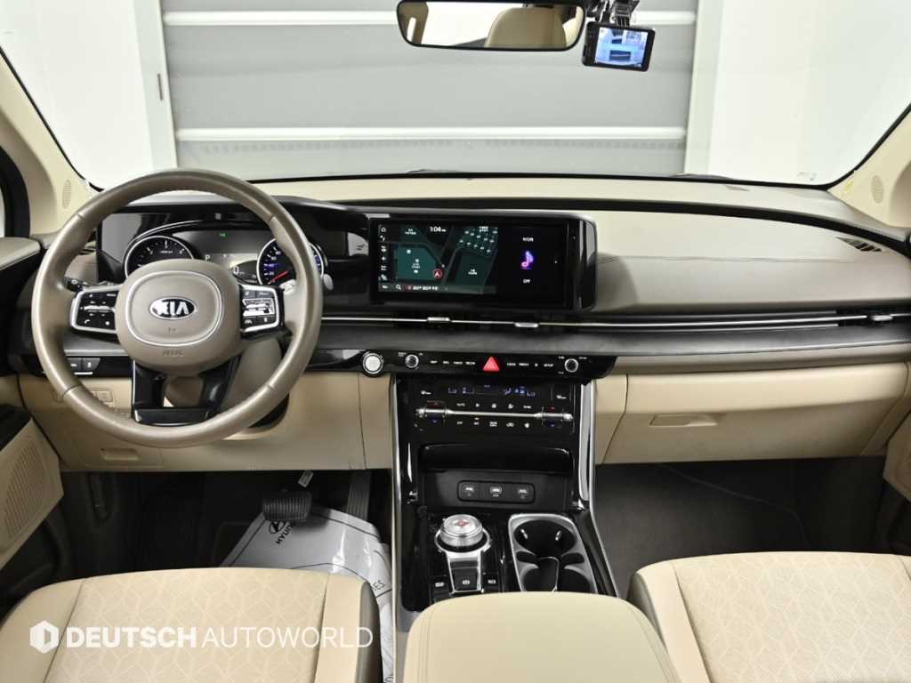 KIA Carnival - Vista 7