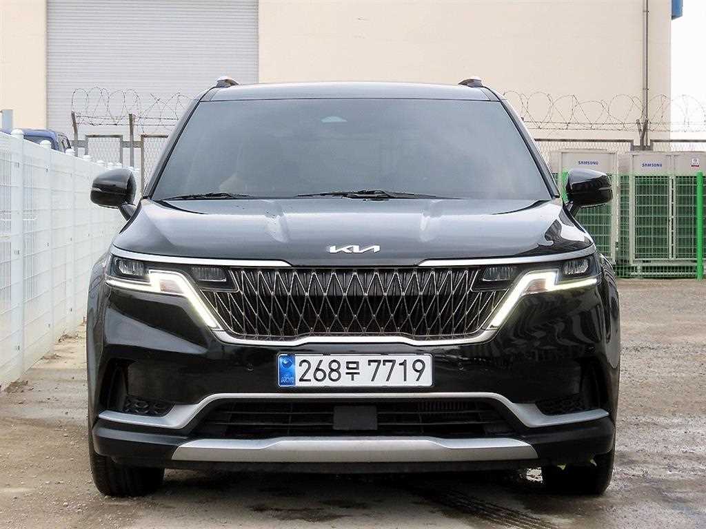 KIA Carnival - Vista 2
