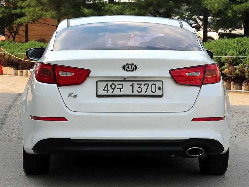 KIA K5 - Vista 4