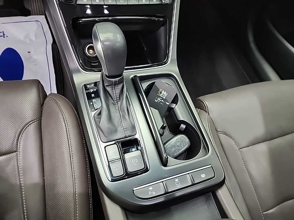 HYUNDAI Grandeur - Vista 8