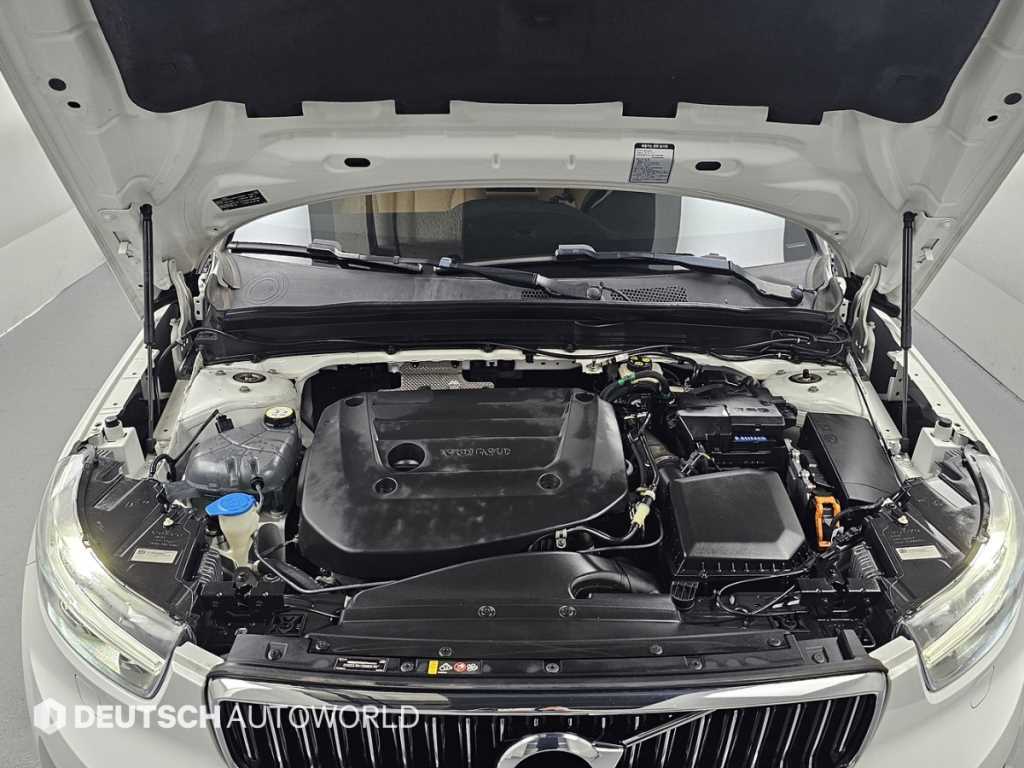 Volvo XC40 - Vista 6