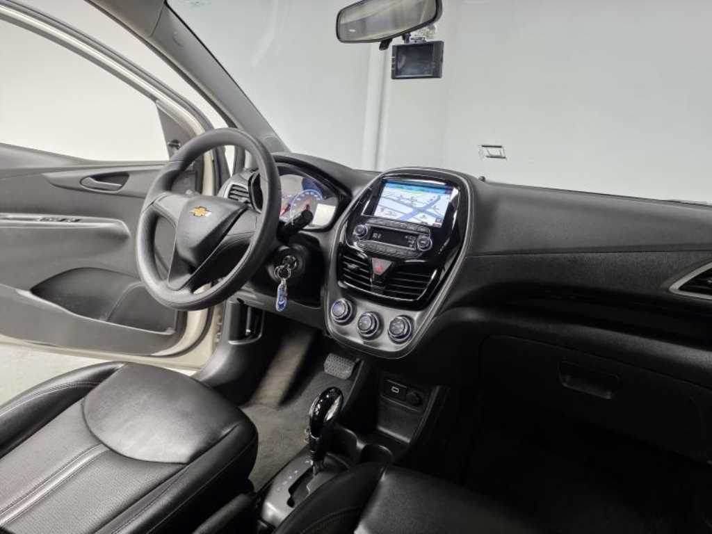 Chevrolet Spark - Vista 6