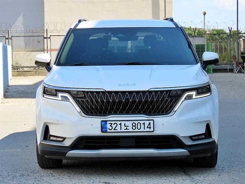 KIA Carnival - Vista 2