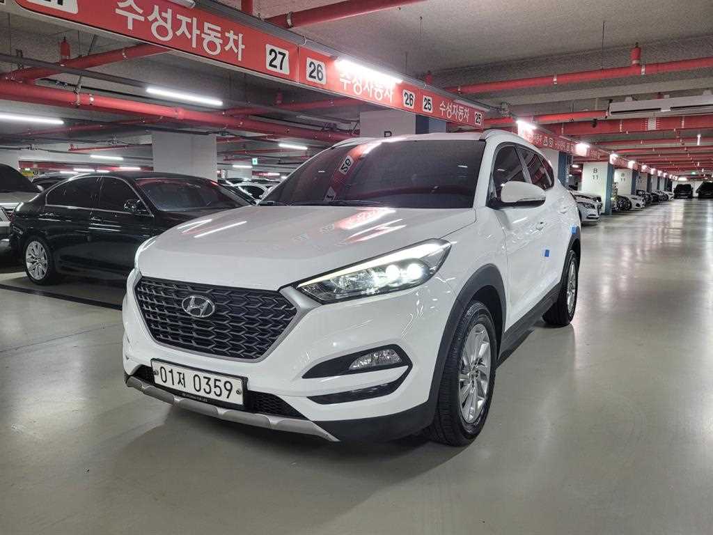 HYUNDAI Tucson 2017 Blanco - Importación desde Corea - HF Imports Iquique - Foto 1