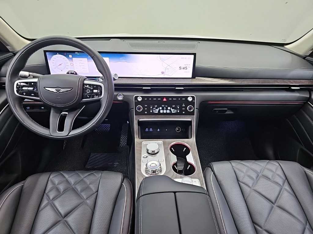 Genesis GV80 - Vista 7
