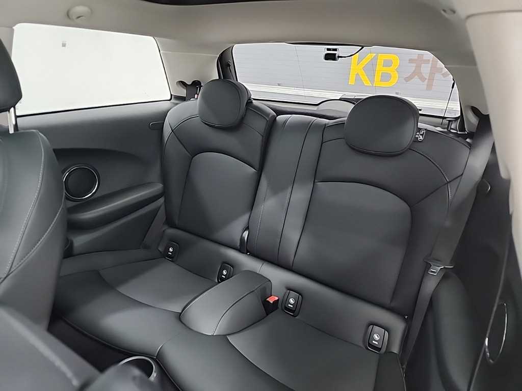 Mini Cooper - Vista 12