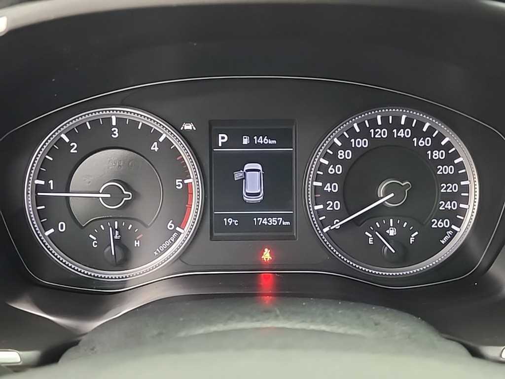 HYUNDAI Santa Fe - Vista 6