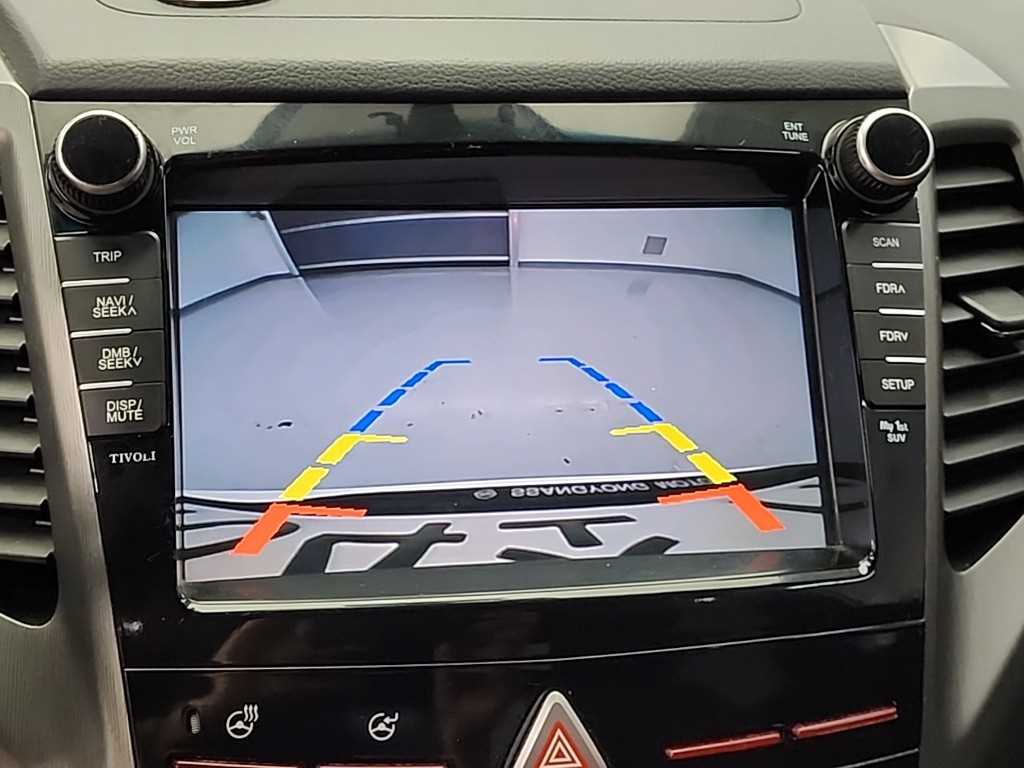 Ssangyong Tivoli 2018 Blanco - Importación desde Corea - HF Imports Iquique - Foto 14