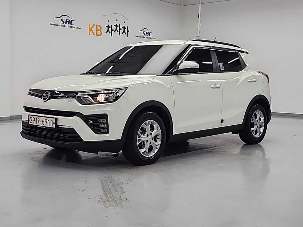 Ssangyong Tivoli 2022 Blanco - Importación desde Corea - HF Imports Iquique - Foto 1