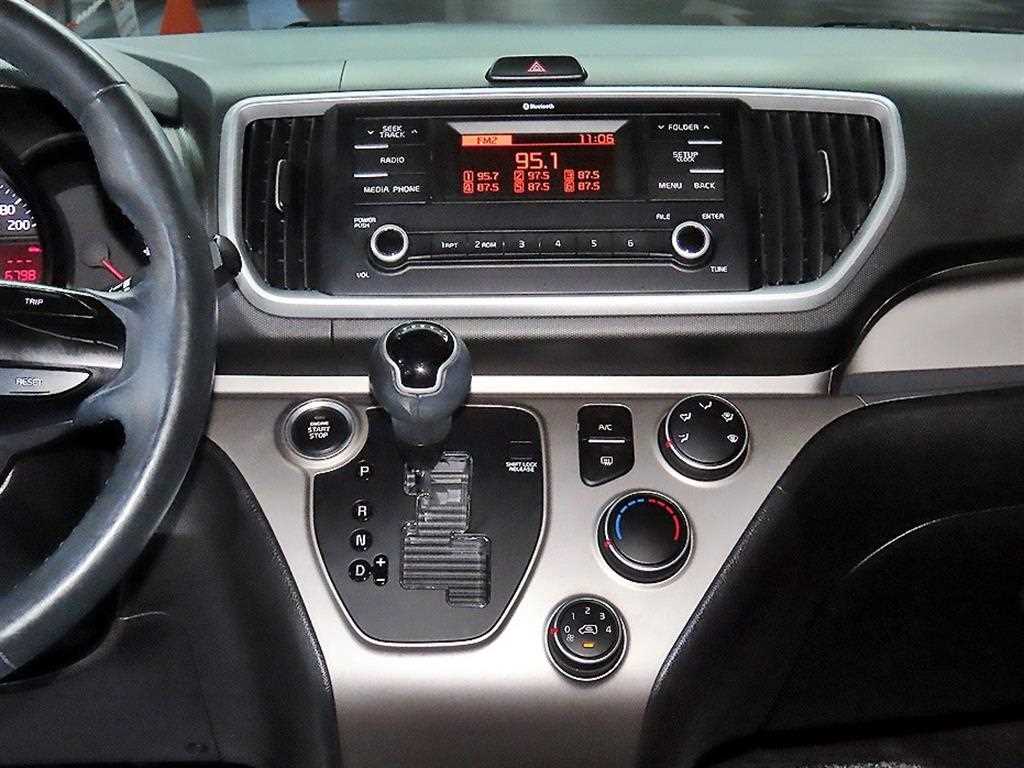 KIA Ray - Vista 11