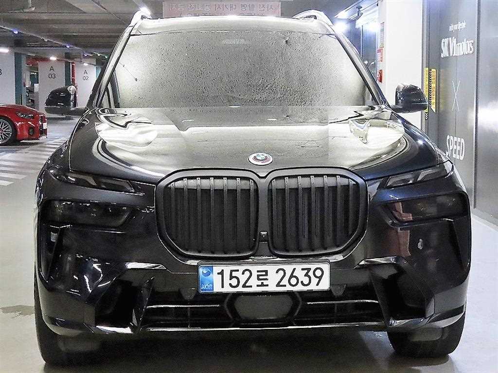 BMW X7 - Vista 2