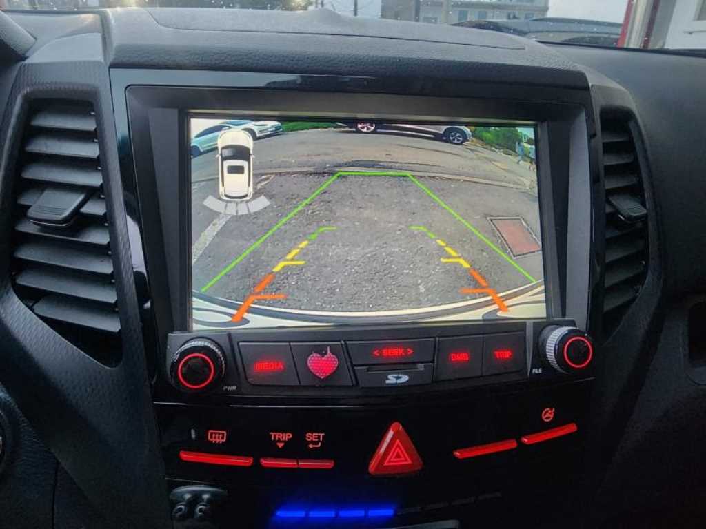 Ssangyong Tivoli - Vista 10