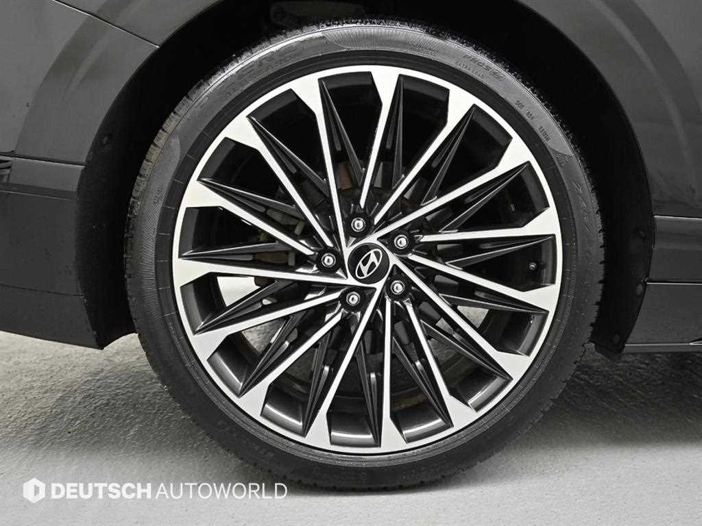 HYUNDAI Grandeur - Vista 5