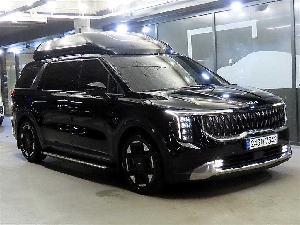 KIA Carnival 2024 Negro - Importación desde Corea - HF Imports Iquique - Foto 1