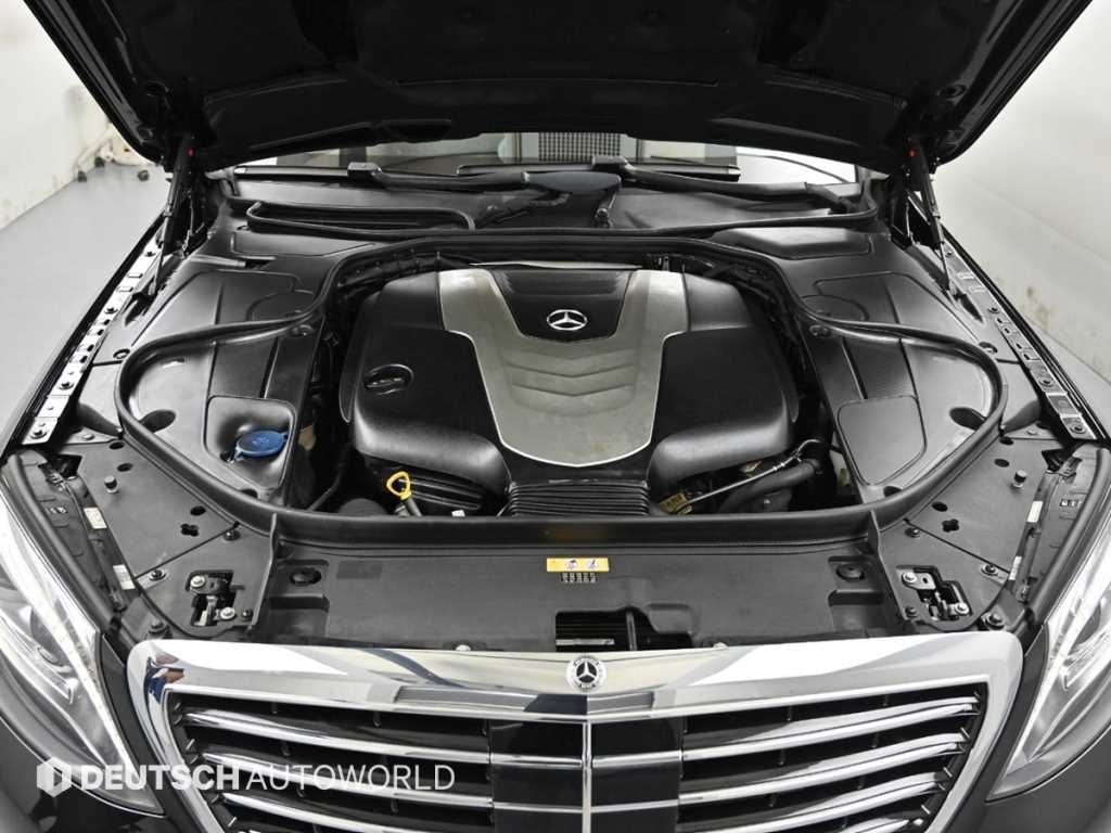 Mercedes Benz S Class - Vista 6