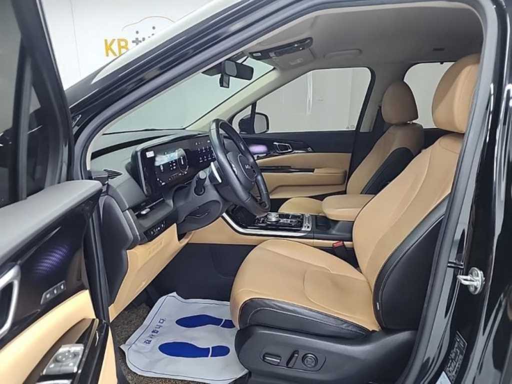 KIA Carnival - Vista 10